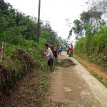 Bappeda Ikut Serta Mensukseskan Persiapan Bulan Bhakti Gotong Royong Masyarakat Ke XIV Di Desa Tae Kecamatan Balai Kab. Sanggau