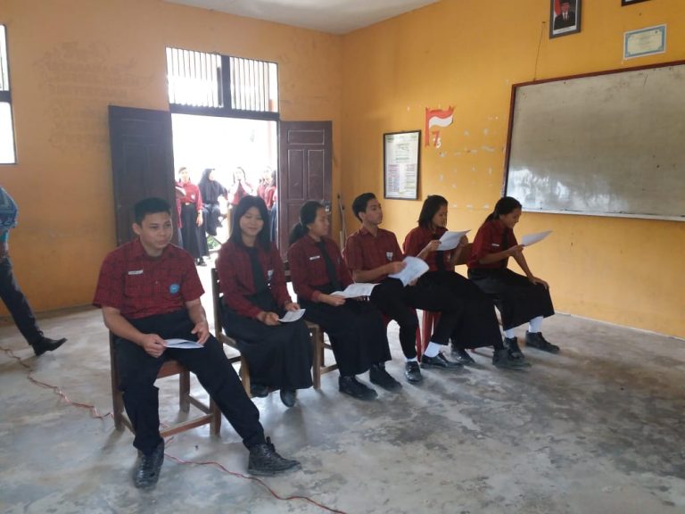 Perekaman KTP-EL Di SMA N 1 Beduwai Kecamatan Beduai 14 Februari 2019