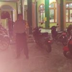 Patroli Dialogis, Bhabinkamtibmas Polsek Mukok Amankan Shalat Tarawih
