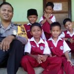 Bhabinkamtibmas Polsek Kapuas Galakkan Polisi Sahabat Anak