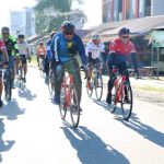 Lewat Bersepeda Santai - Kapolda dan Pangdam Mengajak Warga Biasakan Olahraga