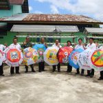 Wakil Bupati Sanggau Apresiasi Hasil Kerajinan Tangan Siswa Siswi Kembayan