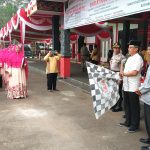 SEBANYAK 15 PESERTA LOMBA PAWAI TAKBIR BERBUSANA MUSLIM DILEPAS BUPATI SANGGAU