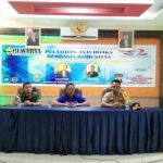 Bupati Sanggau Membuka Secara Resmi Pelatihan Anti Hoaks Berbasis Komunitas