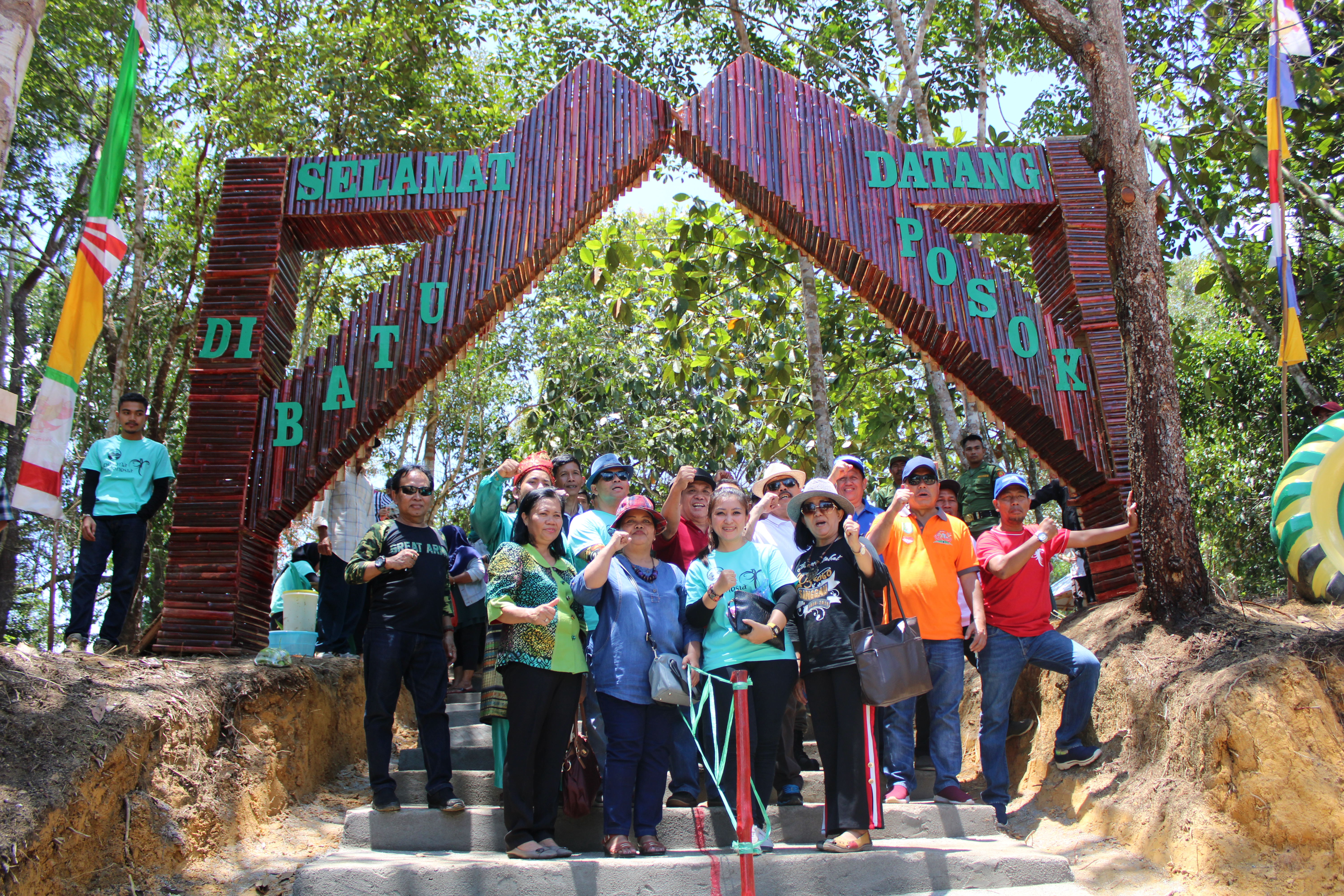 Destinasi Wisata Alam Batu Posok Penyeladi Resmi di Launchingkan Oleh Wabup Sanggau