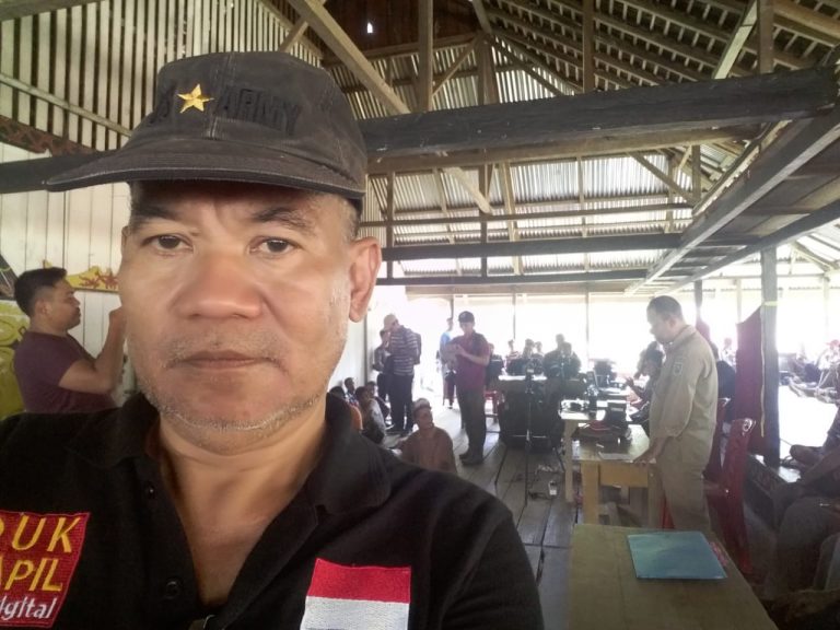 Jemput Bola Disdukcapil Sanggau di Tiga Desa Kecamatan Meliau