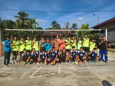 Bhabinkamtibmas Hadiri Pembukaan Pertandingan Bola Volly di Desa Binaan