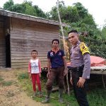 Rutin Patroli Bhabinkamtibmas Berikan Pesan-Pesan Kamtibmas