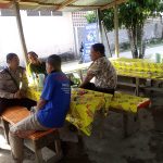 Bripka Saprin Gunawan Sambangi Warga serta Himbau Stop Karhutla