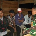 Satgas Yonmek 643 Wns Berhasil Cegah 8 WNI Tanpa Dokumen di Jalur Tikus