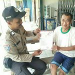 Hindari Karhutla Bhabinkamtibmas Polsek Kembayan Terus Lakukan Himbauan