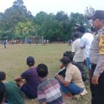 Brigadir Novi Iswandi Amankan Pertandingan Sepak Bola di Kecamatan Sekayam