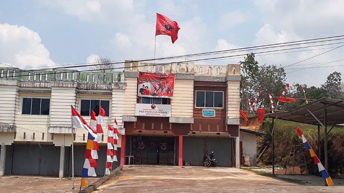 TRIBUNWIKI: Alamat Kantor DPC PDI Perjuangan Kabupaten Sanggau