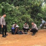 Pria Tua Terlantar Ditemukan Anggota Polsek Sekayam ditengah Hutan