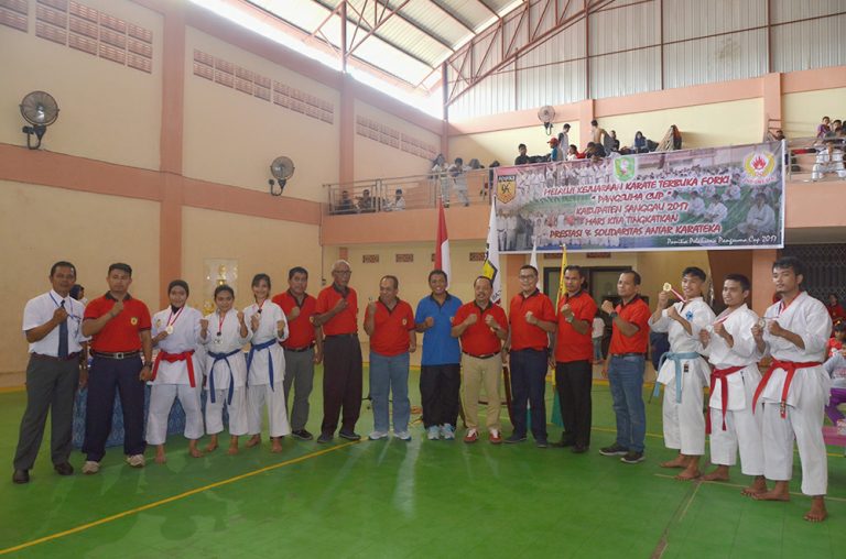 Wakil Bupati Sanggau Buka Pangsuma Cup I Tahun 2017