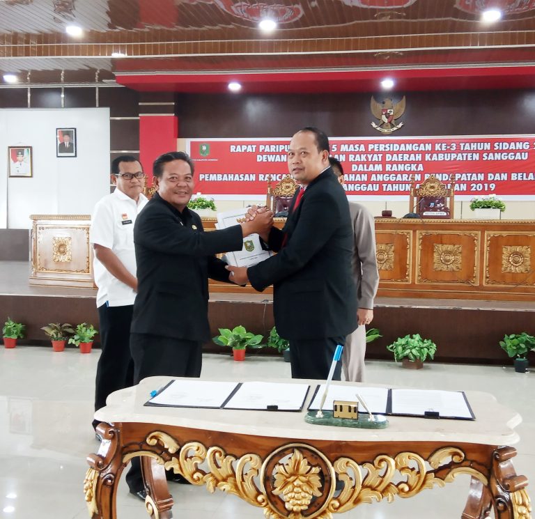 DPRD Sanggau Setujui Perubahan APBD Tahun 2019