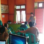Binluh ke Kantor Desa Bhabinkamtibmas  Himbau Tentang Kesadaran Melaksanakan Siskamling