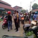 Bhabinkamtibmas Atur Arus Lalulintas di Pasar Sentral