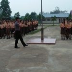 Jadi Pemimpin Upacara Bhabinkamtibmas Sampaikan Agar Selalu Bijak Dalam Bermedsos