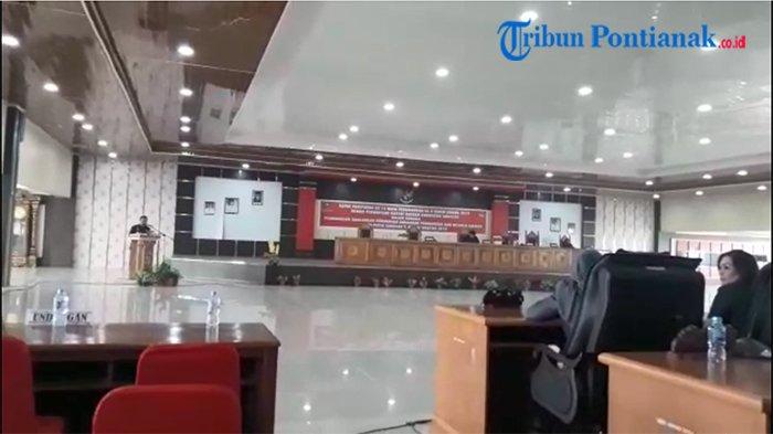 VIDEO: Suasana Paripurna DPRD Sanggau Dalam Rangka Pembahasan APBD 2019