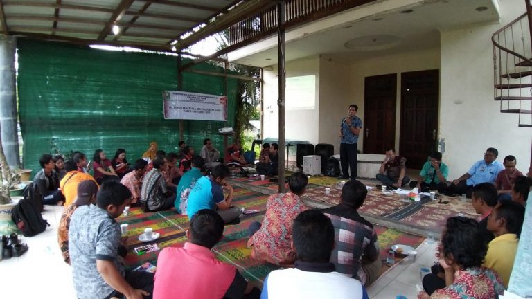 Pelaksanaan Kegiatan Peningkatan Kapasitas Aparatur Desa, BPD dan RT di Desa Sansat Kec. Toba