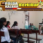 Bhabinkamtibmas Desa Mawang Muda Sampaikan Pesan Kamtibmas Di Gereja