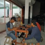 Melalui Ngopi Bhabinkamtibmas Himbau Agar Bijak Dalam Bermedsos