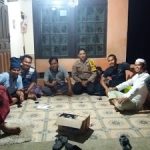 Dekat Dengan Masyarakat Bhabinkamtibmas Berikan Himbauan Stop Hoax