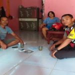 Melaksanakan Sambang Bhabinkamtibmas Himbau Waspada Tindak Kejahatan