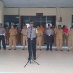 Kabagops Pimpin Upacara Bendera di SMK Tri Darma Sanggau