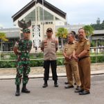Kapolres Sanggau Sambut Kedatangan Sembilan WNI di PLBN Entikong