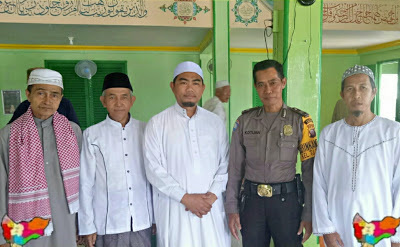 Bhabinkamtibmas Tanjung Sekayam Sambangi Tokoh Agama