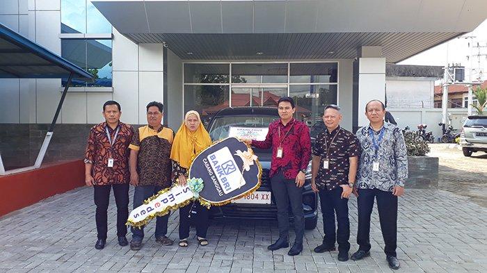 Penyerahan Grand Prize Simpedes Semester I Tahun 2019 BRI Cabang Sanggau