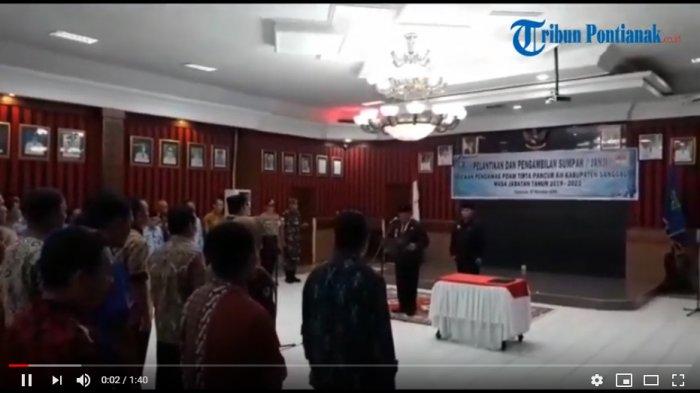 Bupati Sanggau Lantik Dewan Pengawas PDAM Tirta Pancur Aji Kabupaten Sanggau