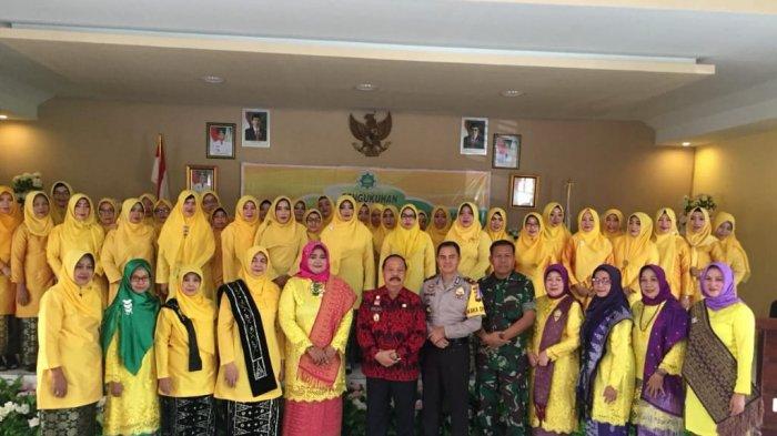 Wabup Hadiri Pengukuhan Dewan Pengurus Majelis Perempuan Melayu Kabupaten Sanggau