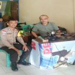 Bhabinkamtibmas Berikan Himbauan Kamtibmas kepada Tukang Jahit yang di Temui