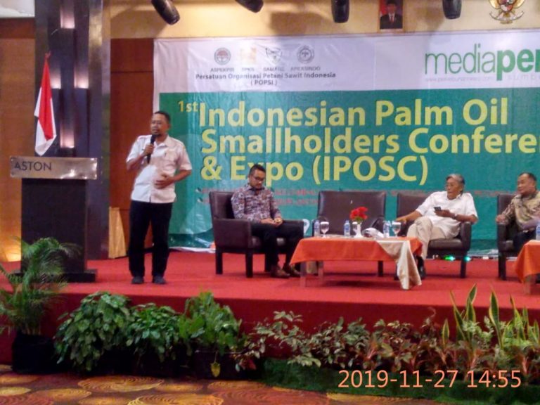 Bupati Sanggau Menjadi Narasumber di Kegiatan 1st Indonesian Palm Oil Smallholders Confrence and Expo 2019