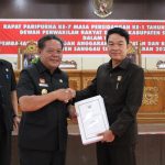 Bupati Sanggau Sampaikan Pengantar Nota Keuangan Rancangan APBD 2020