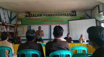 Bhabinkamtibmas Hadiri Acara Pembentukan Panitia Pemilihan Kades Balai Sebut Kecamatan Jangkang