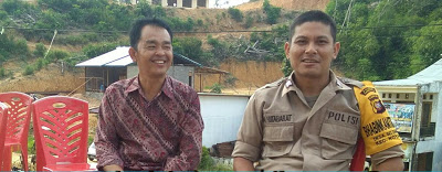 Bhabinkamtibmas Melaksanakan Pengamanan di Gereja Pentekosta di Indonesia Kecamatan Noyan