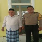 Bhabinkamtibmas Berikan Rasa Aman Saat Melaksanakan Sholat Jumat