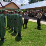 Brigpol Sutikno Latih PBB kepada Linmas Desa Semayang