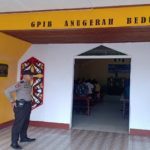 Hadirnya Polisi Berseragam di Gereja Protestan Indonesia Bagian Barat