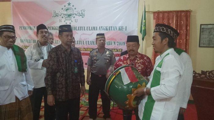 Buka Kegiatan PKNU dan Konfercab Yang Digelar PCNU Sanggau, Ontot: Saya Harap NU Tetap Istiqomah