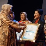 Kabupaten Sanggau Terima Anugerah Gemarikan Dari Kementrian Kelautan dan Perikanan