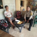 Bhabinkamtibmas Melaksanakan Kegiatan DDS ke Rumah Sdr. Gabriel Guna Menyampaiakan Pesan Kamtibmas