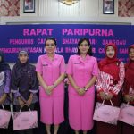 Serah Terima Pengurus Bhayangkari Cabang Sanggau