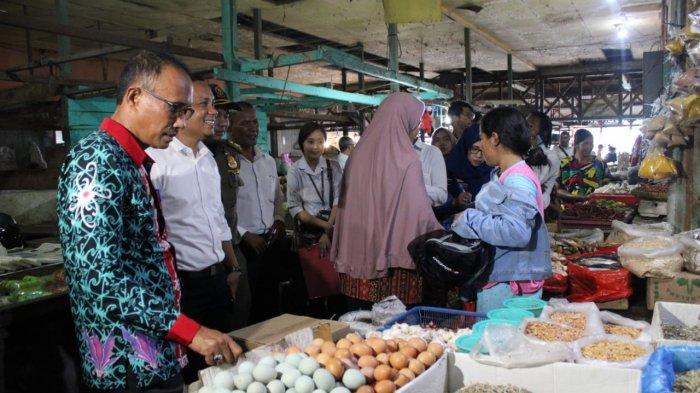 TPID Kabupaten Sanggau Sidak Pasar Jelang Natal dan Tahun Baru 2020