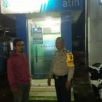 Patroli Malam Hari Bripka Eky Suprianto Sambangi Objek Vital