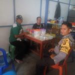 Ngopi Bersama Warga Bripka Gunawan Setiawan Sampaikan Himbauan Kamtibmas